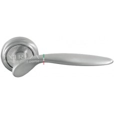 Ручка дверная на круглой розетке Extreza "CALIPSO" (Калипсо) 311  R01 Хром матовый  F05