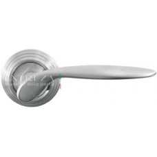 Ручка дверная на круглой розетке Extreza "CALIPSO" (Калипсо) 311  R05 Хром матовый  F05