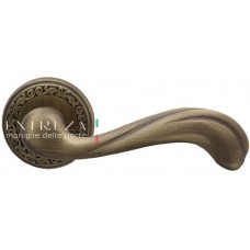 Ручка дверная на круглой розетке Extreza "NINA" (Нина) 317  R06 Бронза матовая F03