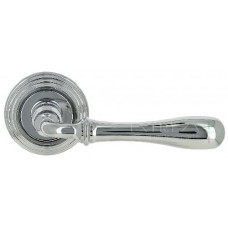 Ручка дверная на круглой розетке Extreza "CARRERA" (Каррера) 321 R05 Хром полированный F04
