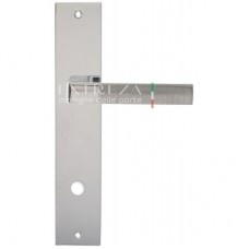 Ручка дверная на планке с фиксатором Extreza Hi-tech "FIORE" 110 PL11 WC Хром / Хром матовый  F04/F05