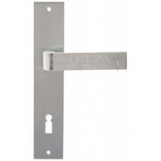Ручка дверная на планке под цилиндр Extreza Hi-tech "SOUND" 106 PL11 KEY Хром матовый  F05